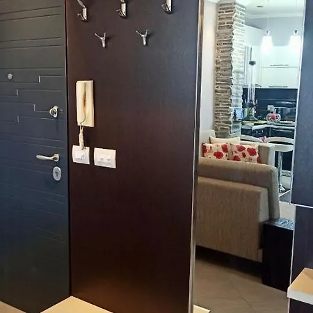 Mjolly Golem Apartment Golem (Tirana)
